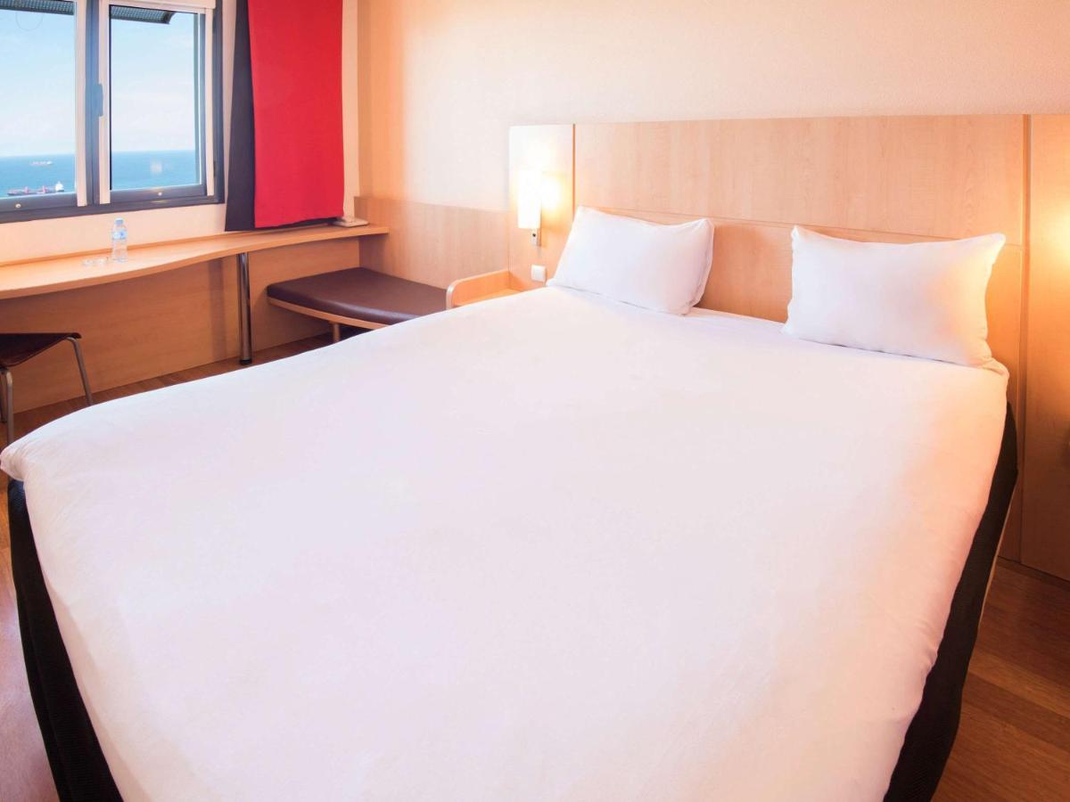 Ibis Oran Les Falaises Zewnętrze zdjęcie