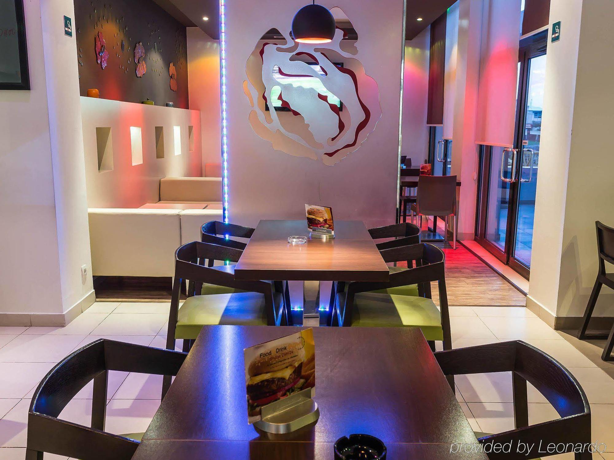 Ibis Oran Les Falaises Zewnętrze zdjęcie