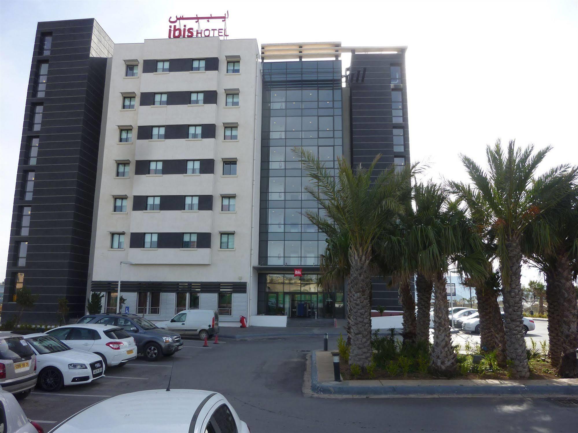 Ibis Oran Les Falaises Zewnętrze zdjęcie