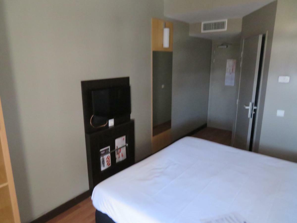 Ibis Oran Les Falaises Zewnętrze zdjęcie